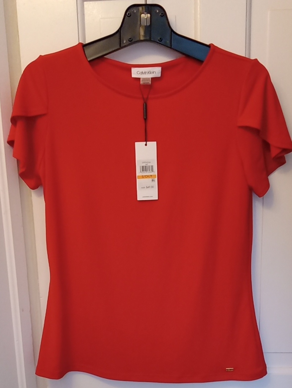Calvin Klein Red Tulip Sleeve Crew Neck Top Blouse NWT Small